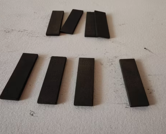 TẤM GRAPHITE TẨM ĐỒNG CHỊU MÀI MÒN: VẬT LIỆU TỰ BÔI TRƠN, ĐỘ BỀN CƠ HỌC CAO